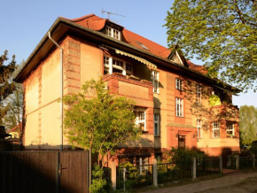 Отель Sommerwohnung & Prinzenwohnung  Райнсберг